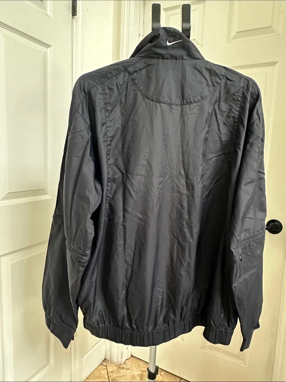 NIKE Golf Men's Black Convertible Zip Off Lightweight Windbreaker Jacket XL